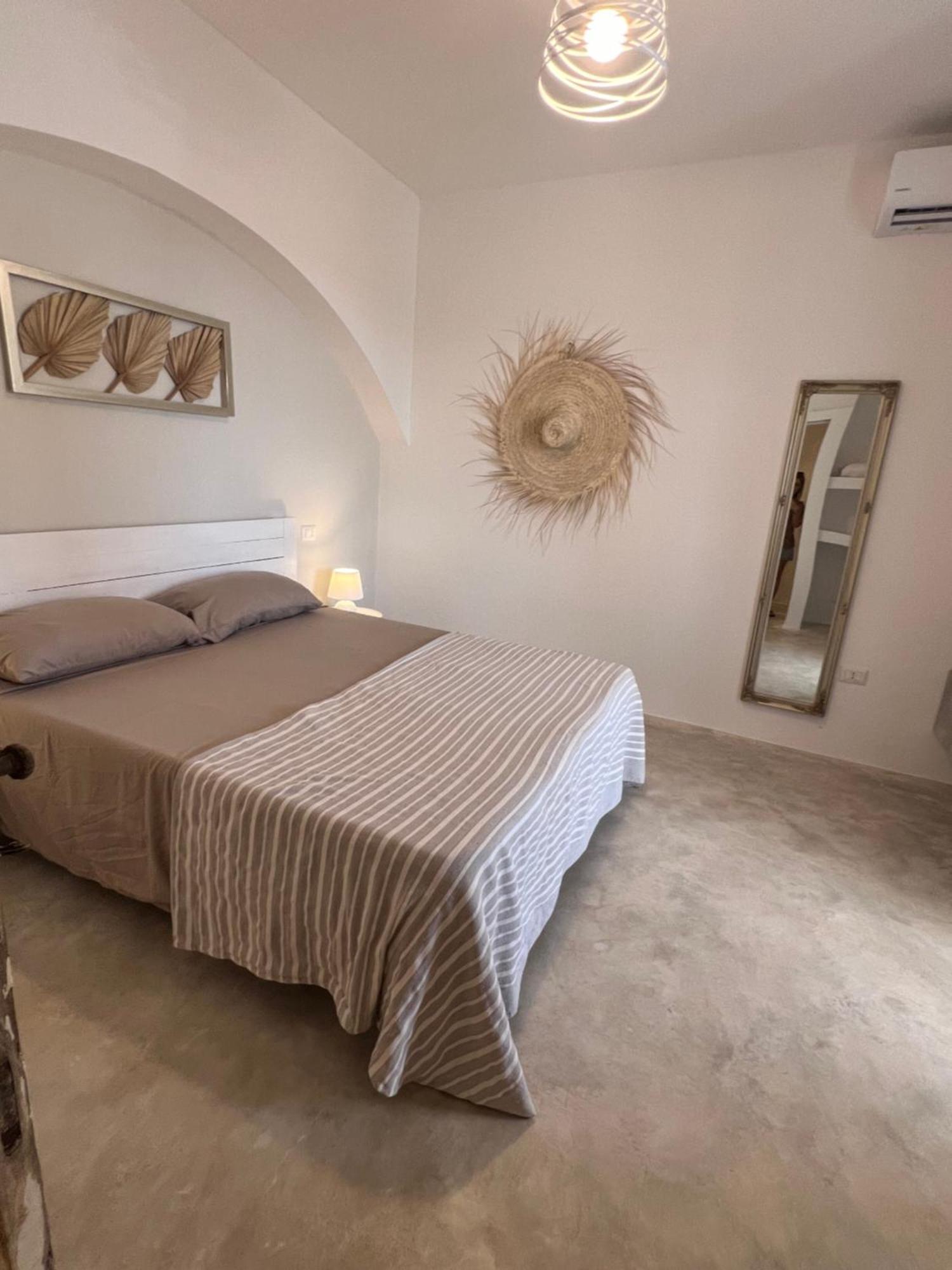 Hotel Le Stanze Di Chloe Taviano  Zewnętrze zdjęcie